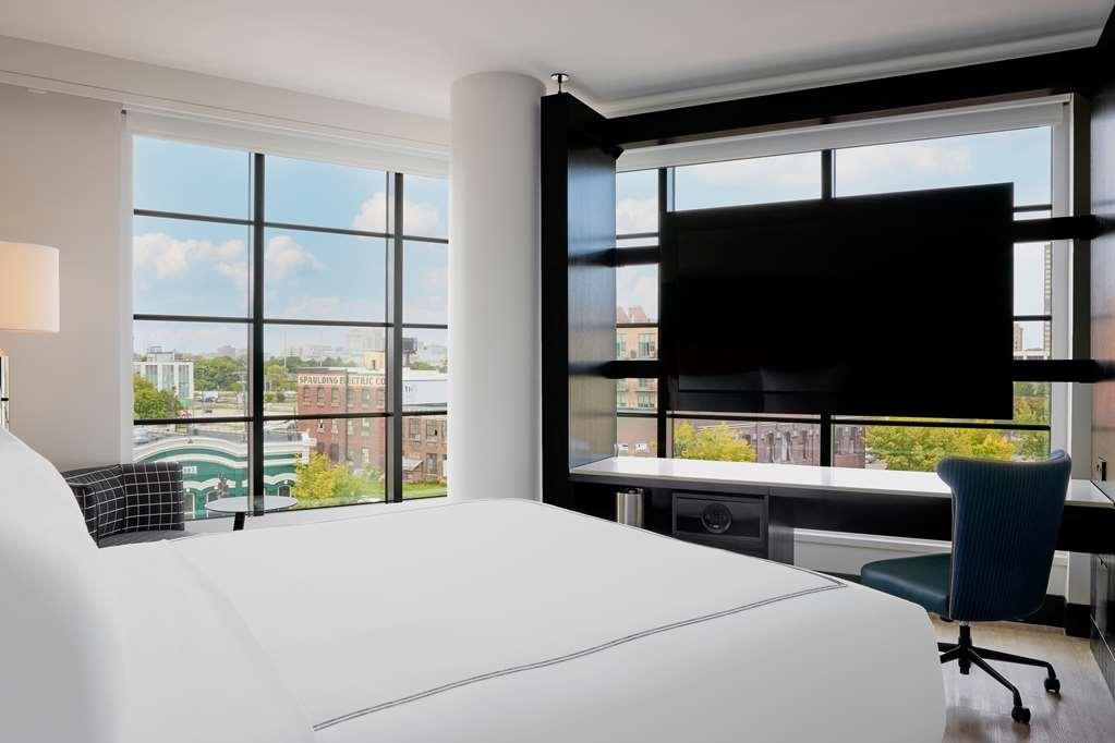 The Godfrey Detroit Curio Collection By Hilton Hotel Værelse billede